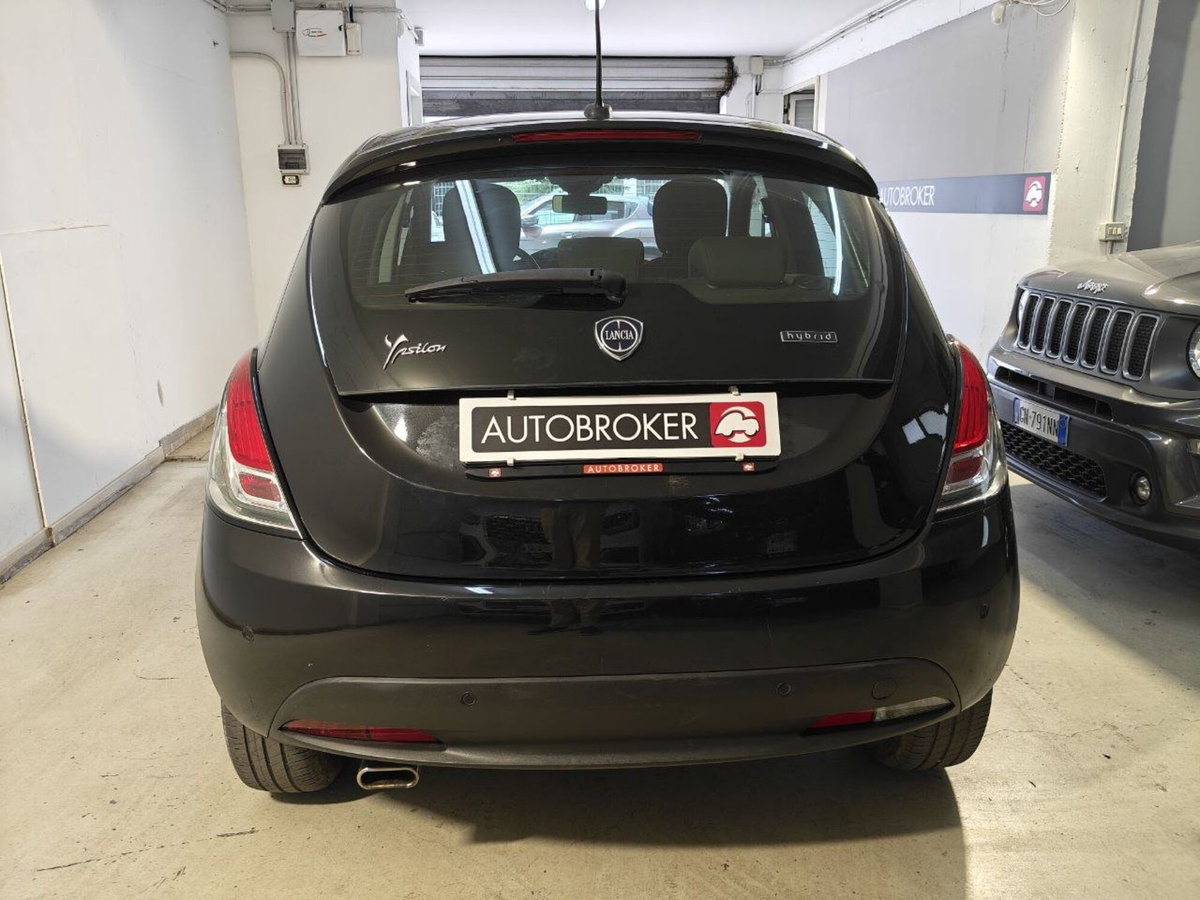 Lancia Ypsilon 1.0 FireFly 5 porte S&S Hybrid Gold Plus (5)