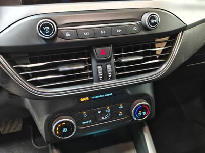 Ford Focus Station Wagon 1.5 EcoBlue 120 CV automatico SW Business (13)