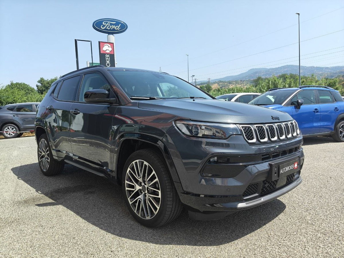 Jeep Compass 1.5 turbo t4 mhev Summit 2wd 130cv dct (3)