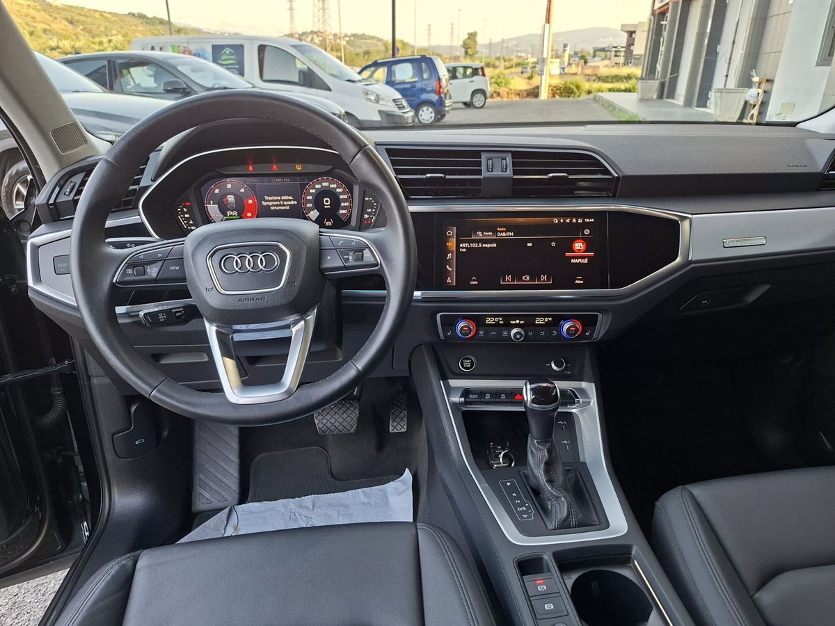 Audi Q3 Sportback 35 TDI quattro S tronic Business Plus (11)