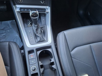 Audi Q3 Sportback 35 TDI quattro S tronic Business Plus (18)
