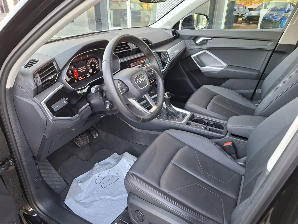 Audi Q3 Sportback 35 TDI quattro S tronic Business Plus (9)