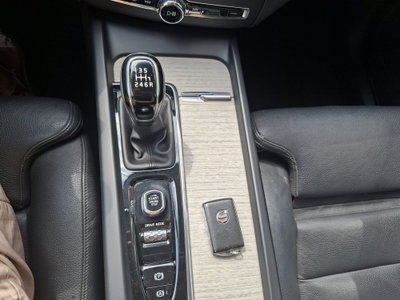 Volvo XC60 D3 Inscription (12)