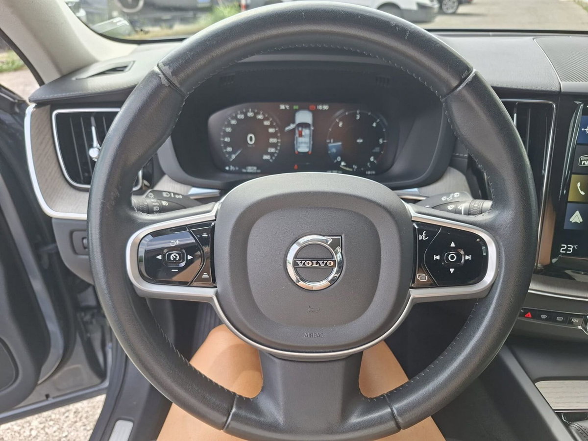 Volvo XC60 D3 Inscription (9)