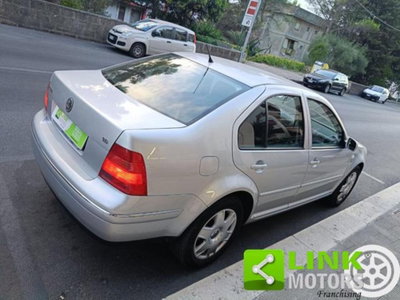 Volkswagen Bora 16V cat Trendline (13)
