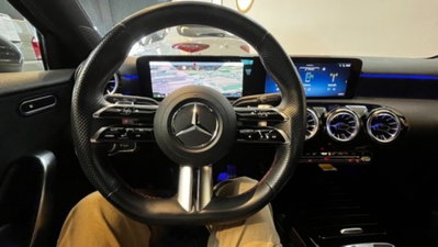 Mercedes-Benz Classe A Sedan 180 d AMG Line Premium Plus auto (11)