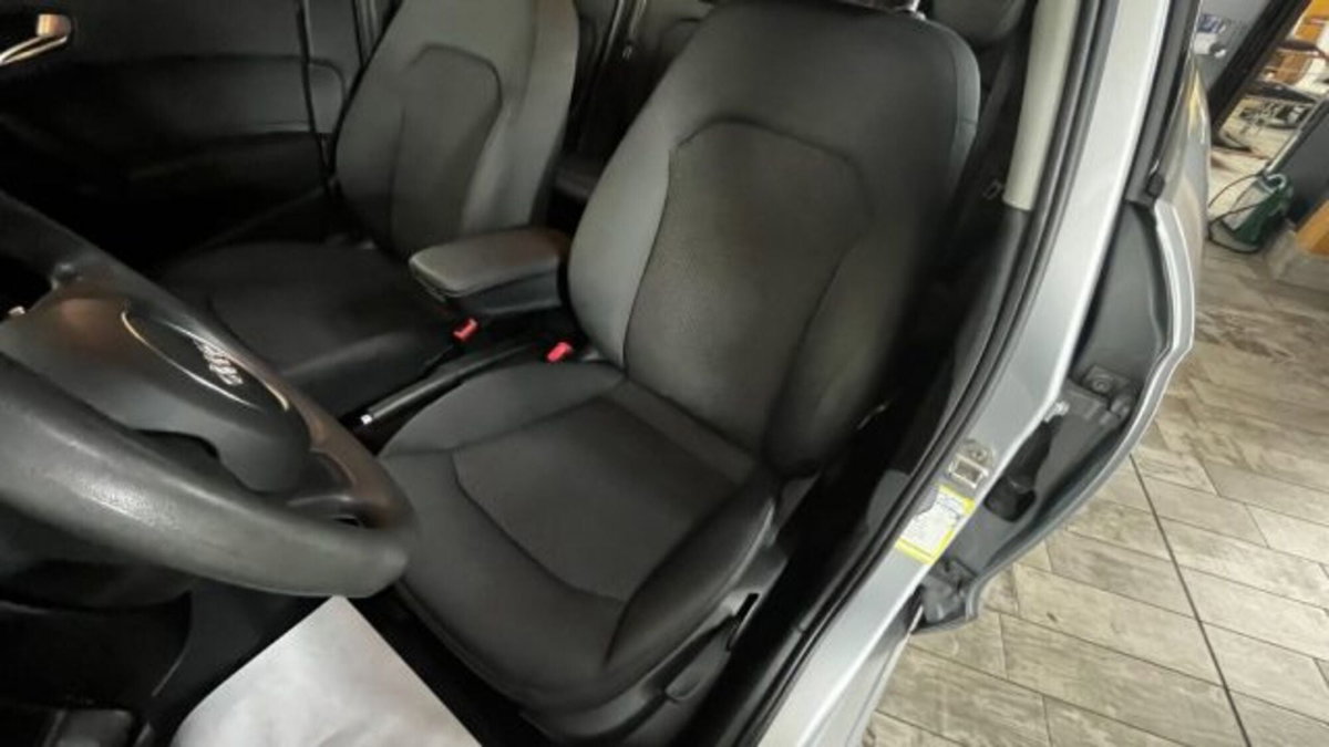 Audi A1 1.0 TFSI ultra S tronic Admired (8)