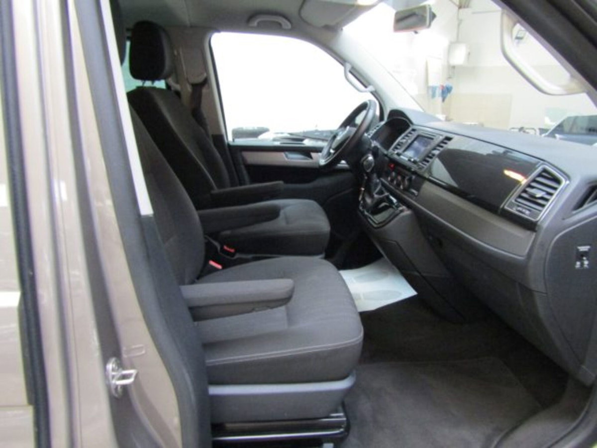 Volkswagen Multivan 2.0 tdi Space 150cv dsg 7p.ti (19)