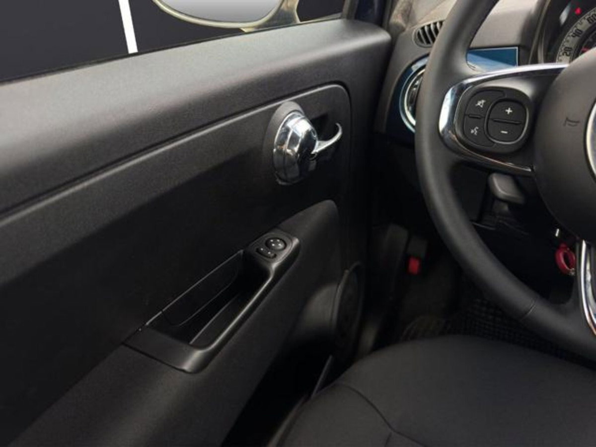 Fiat 500 1.0 Hybrid Club (11)