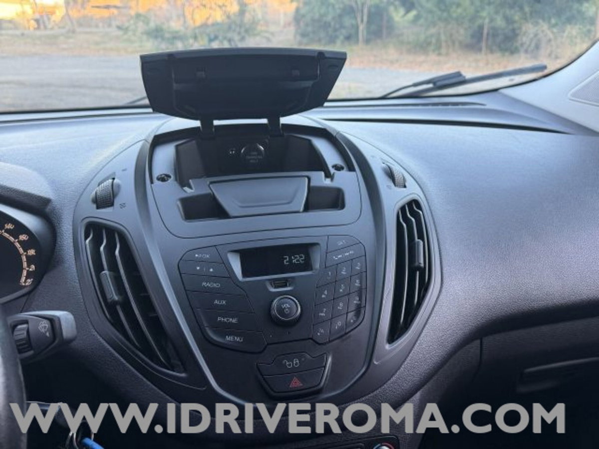 Ford Transit Courier 1.5 TDCi 75CV  Entry (14)