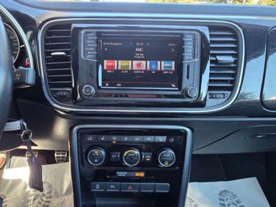 Volkswagen Maggiolino Cabrio 1.2 TSI Design (16)