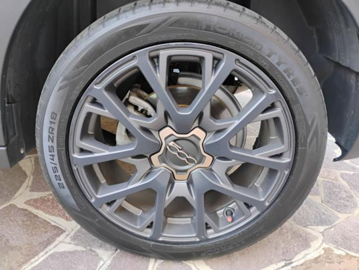 Fiat 500X 1.6 MultiJet 120 CV Lounge (15)