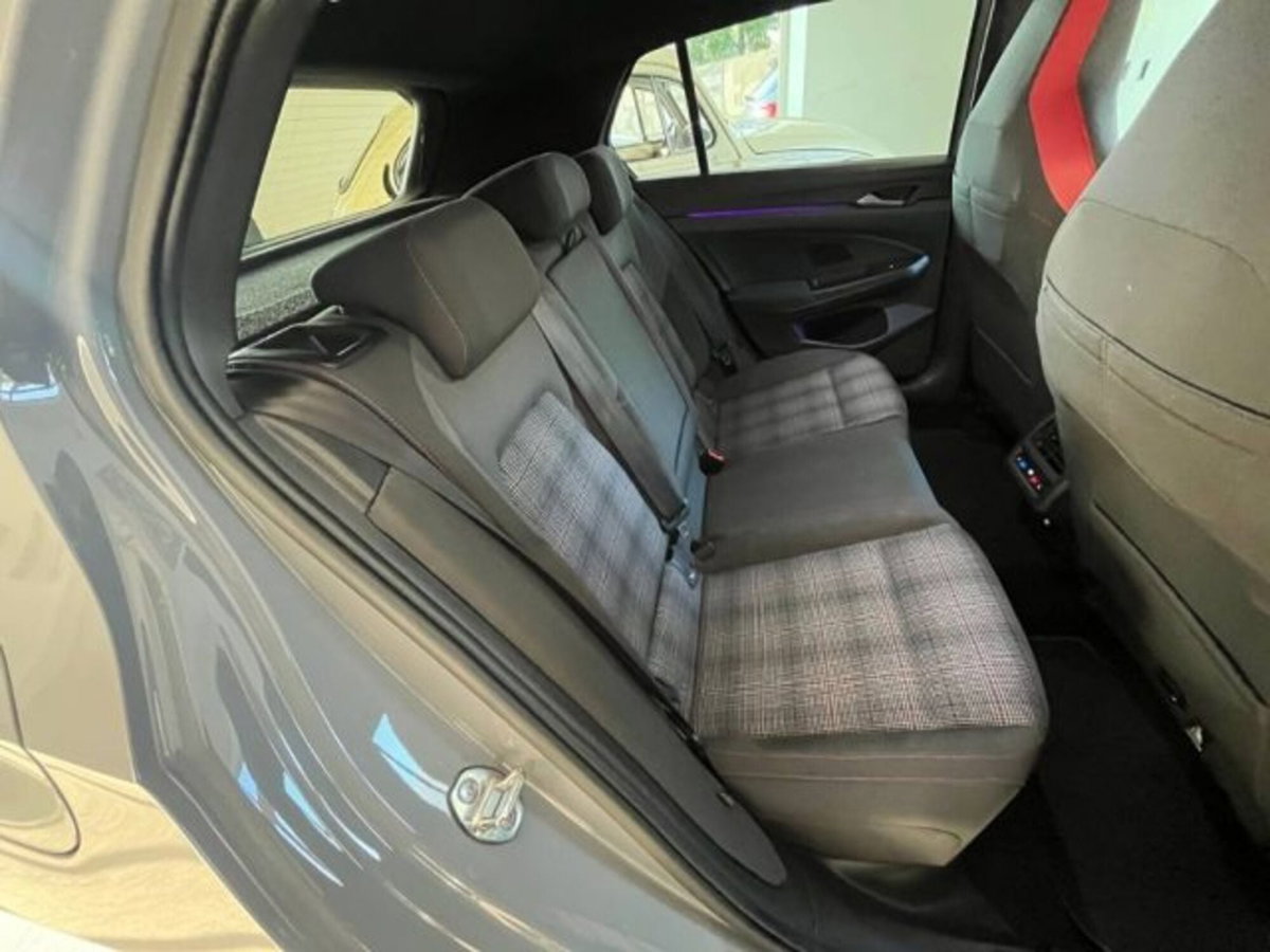 Volkswagen Golf 2.0 TSI GTI DSG (8)