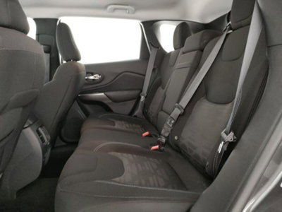 Jeep Cherokee 2.2 Mjt Longitude (16)