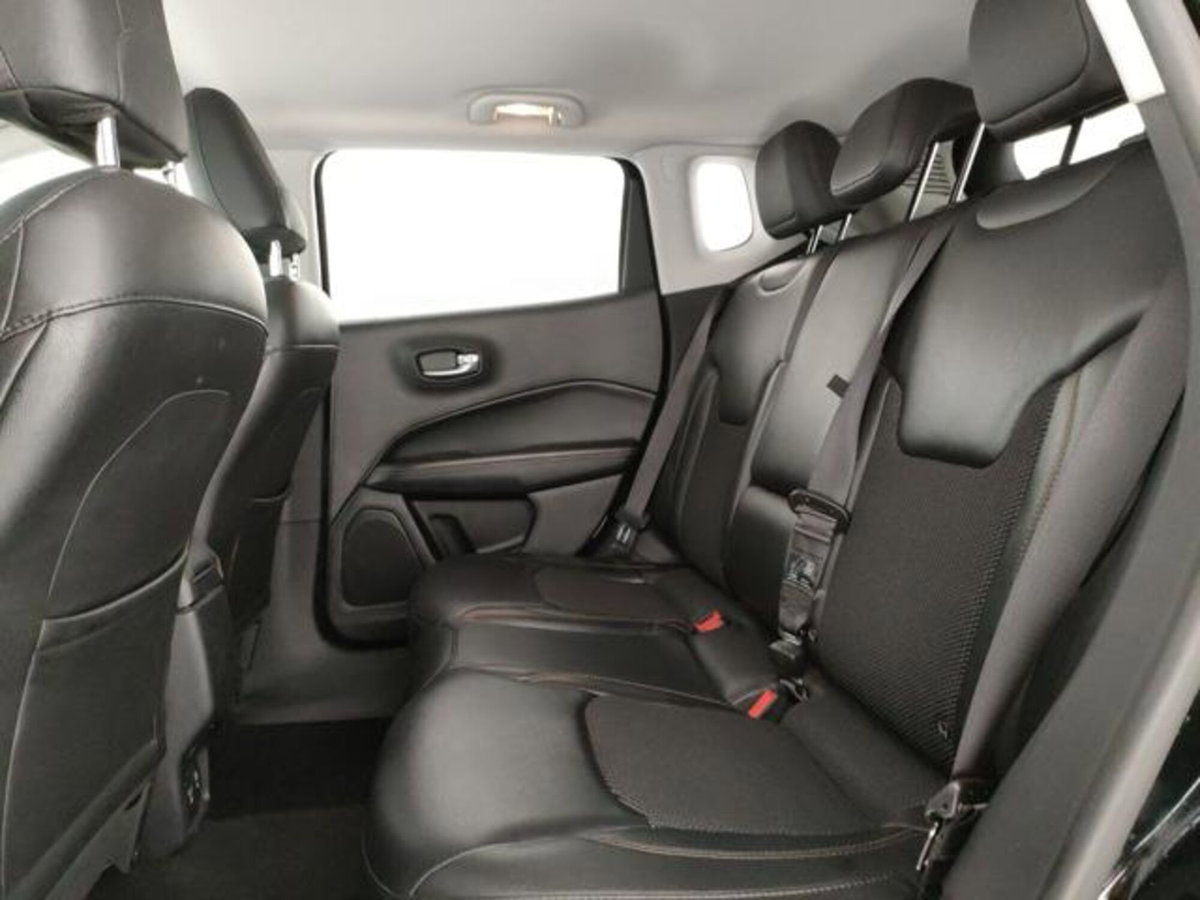 Jeep Compass 1.4 MultiAir 2WD Limited (15)