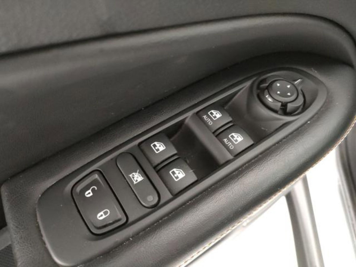 Jeep Compass 1.6 Multijet II 2WD Longitude (17)