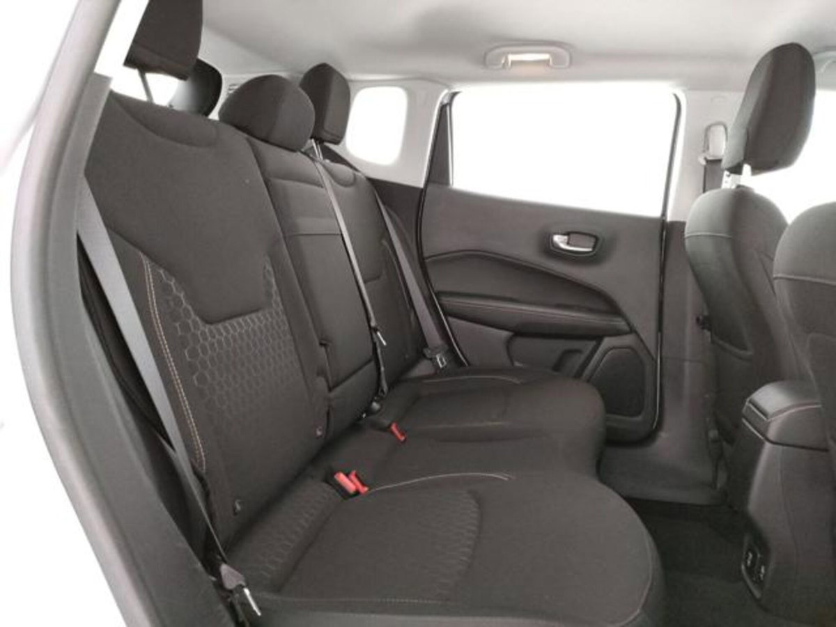 Jeep Compass 1.6 Multijet II 2WD Longitude (18)