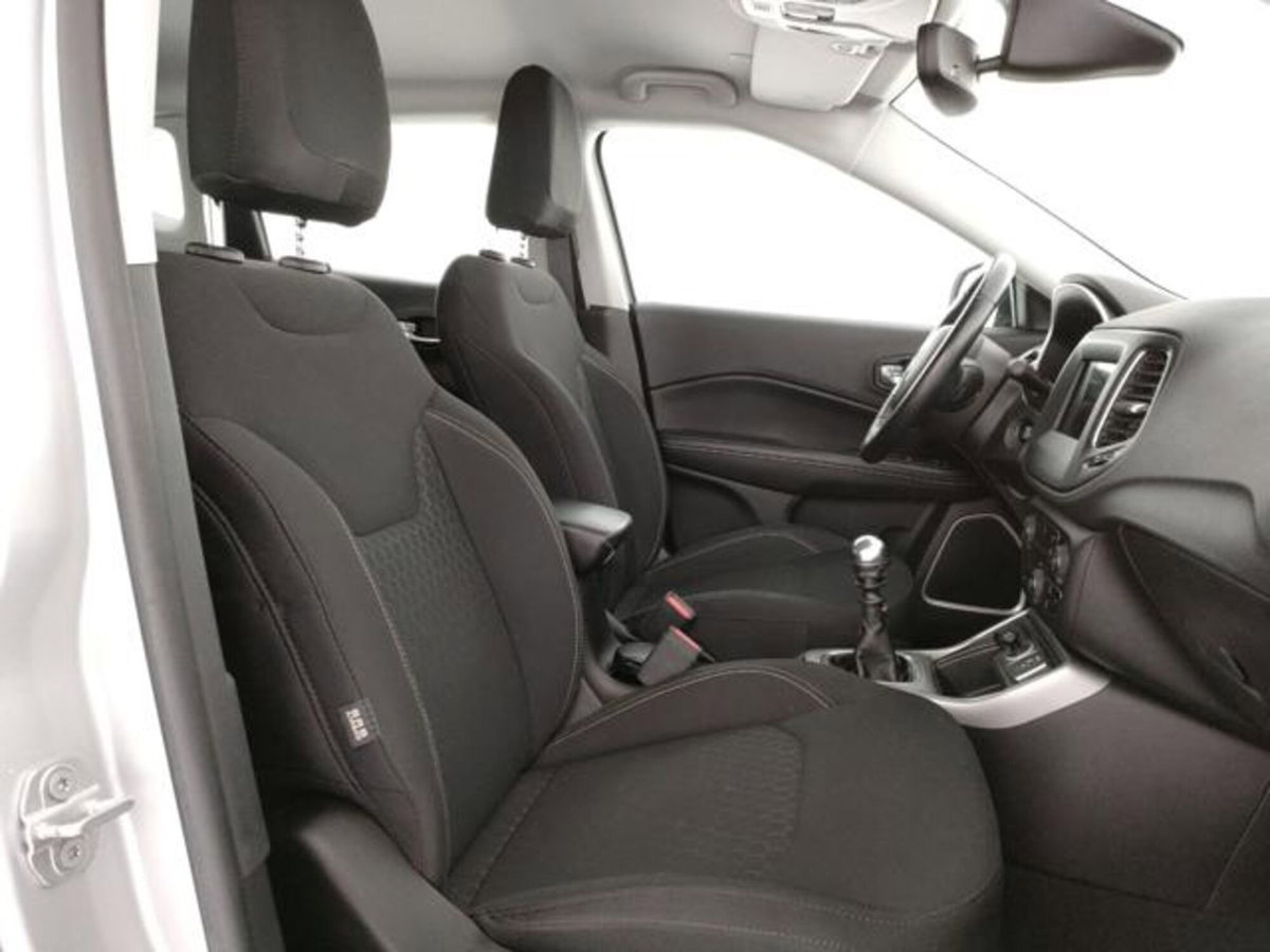 Jeep Compass 1.6 Multijet II 2WD Longitude (7)