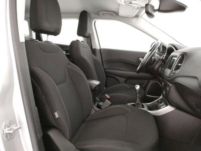 Jeep Compass 1.6 Multijet II 2WD Longitude (7)