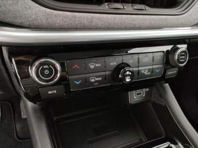 Jeep Compass 1.6 Multijet II 2WD Longitude (11)