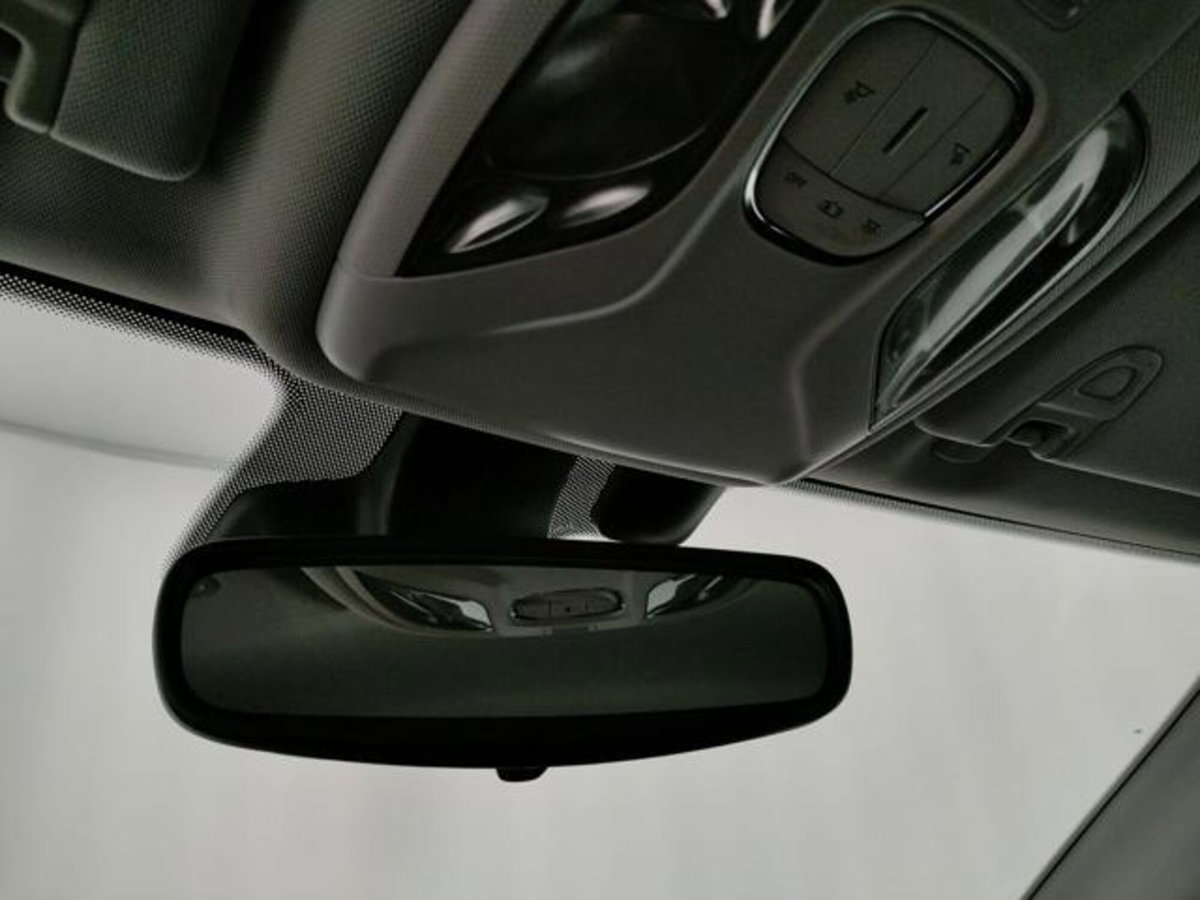 Jeep Compass 2.0 Multijet II aut. 4WD Longitude (13)