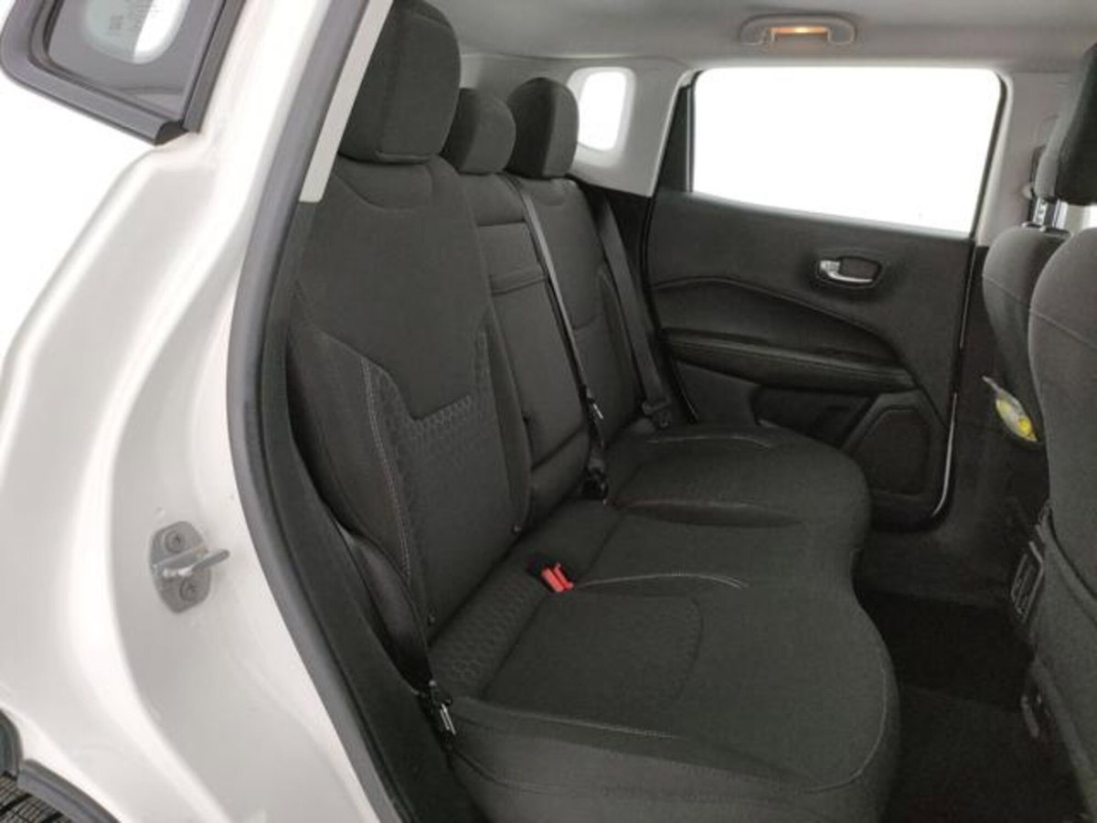 Jeep Compass 2.0 Multijet II aut. 4WD Longitude (15)
