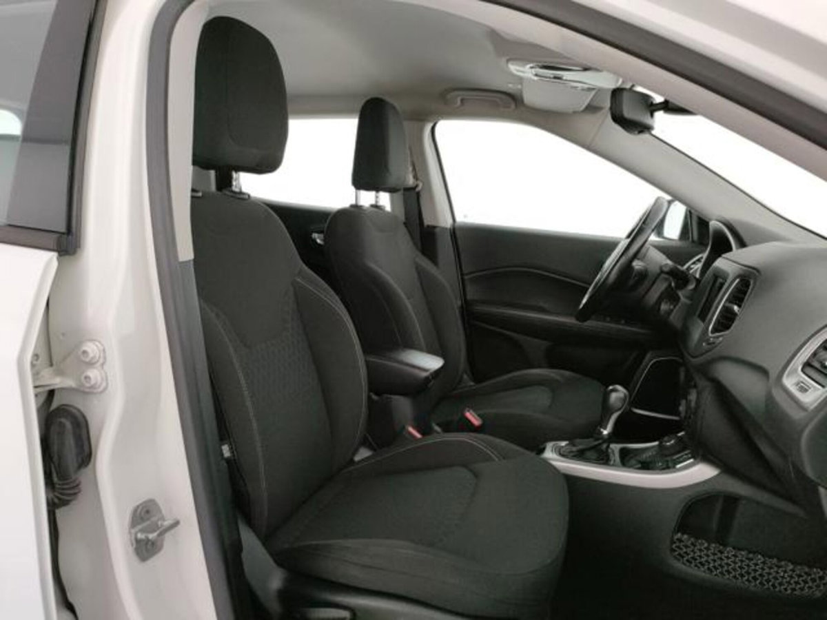 Jeep Compass 2.0 Multijet II aut. 4WD Longitude (6)