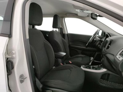 Jeep Compass 2.0 Multijet II aut. 4WD Longitude (6)