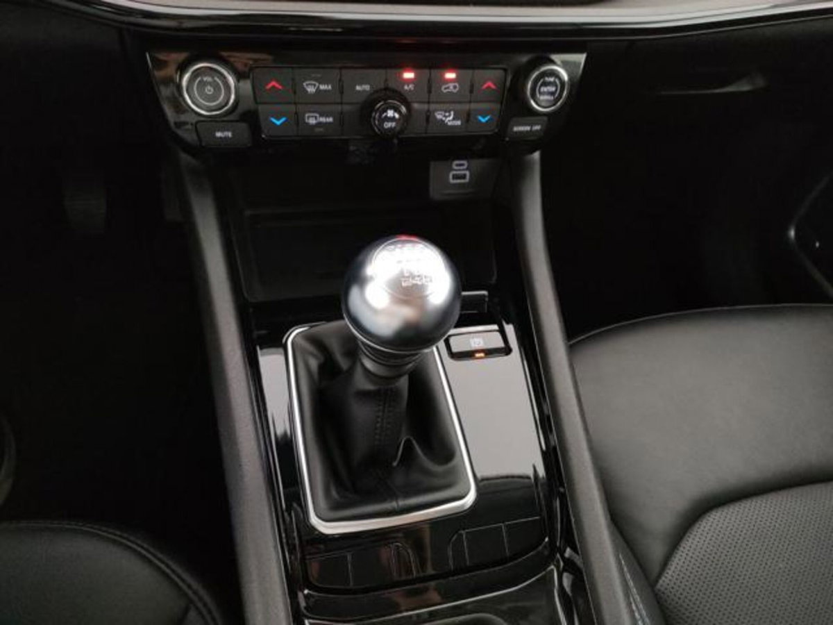 Jeep Compass 1.6 Multijet II 2WD S (11)