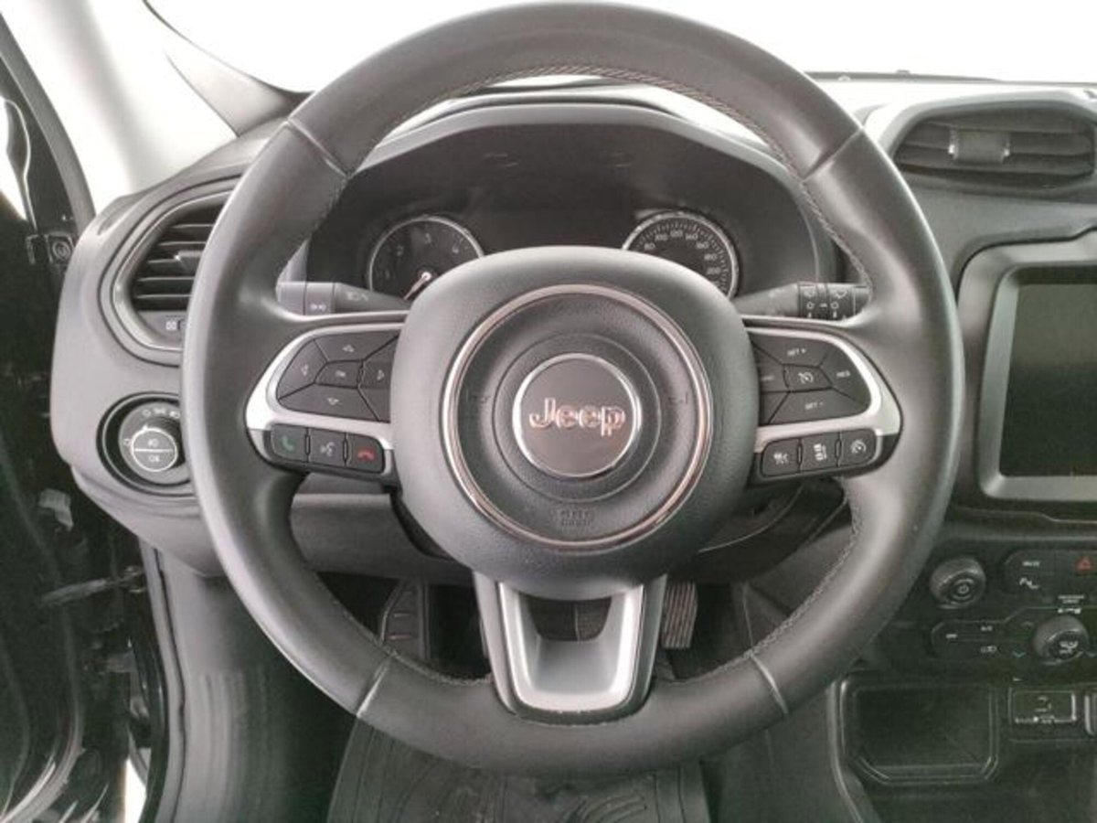 Jeep Renegade 1.6 Mjt 130 CV Limited (9)