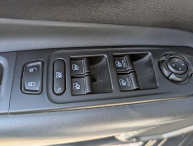 Jeep Renegade 1.6 Mjt 130 CV Limited (12)