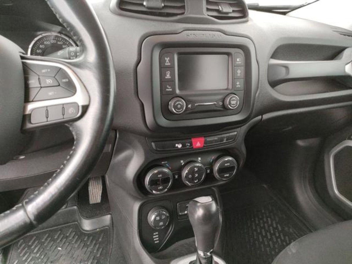 Jeep Renegade 2.0 Mjt 140CV 4WD Active Drive Low Limited (8)