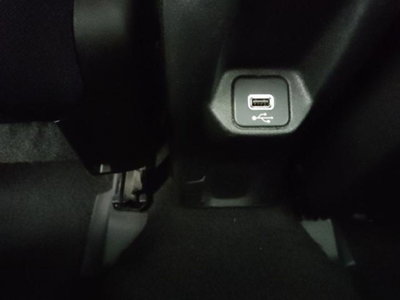 Jeep Renegade 2.0 Mjt 140CV 4WD Active Drive Limited (15)