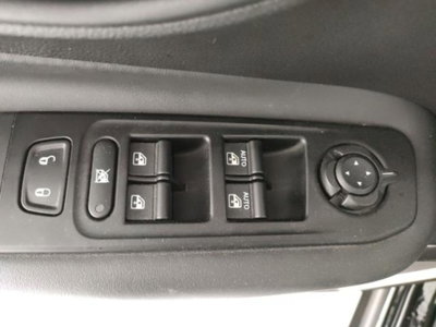 Jeep Renegade 2.0 Mjt 140CV 4WD Active Drive Limited (16)
