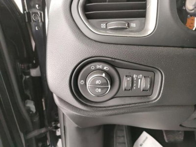 Jeep Renegade 2.0 Mjt 140CV 4WD Active Drive Limited (6)