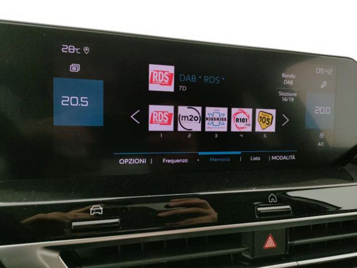 Citroen C4 BlueHDi 130 S&S EAT8 Shine (14)