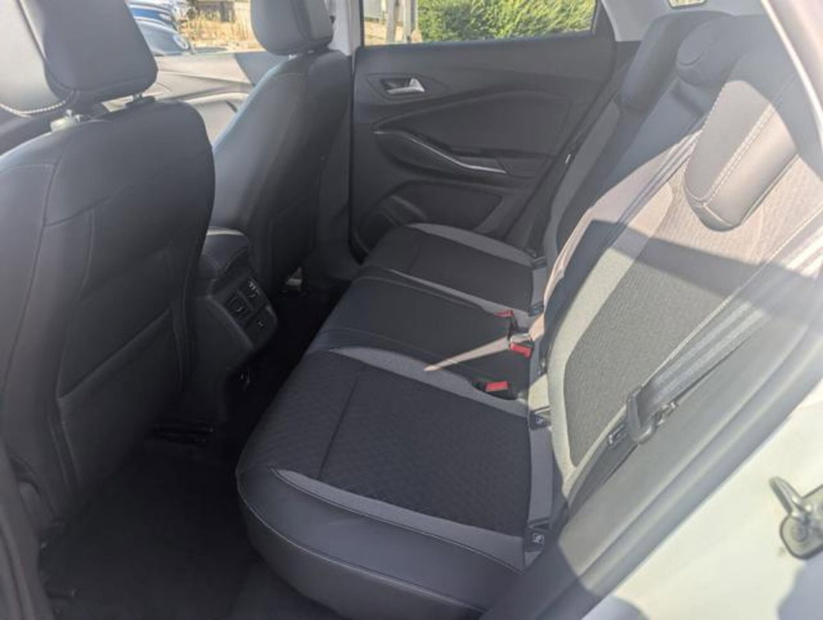 Opel Grandland X 1.5 diesel Ecotec Start&Stop Innovation (13)