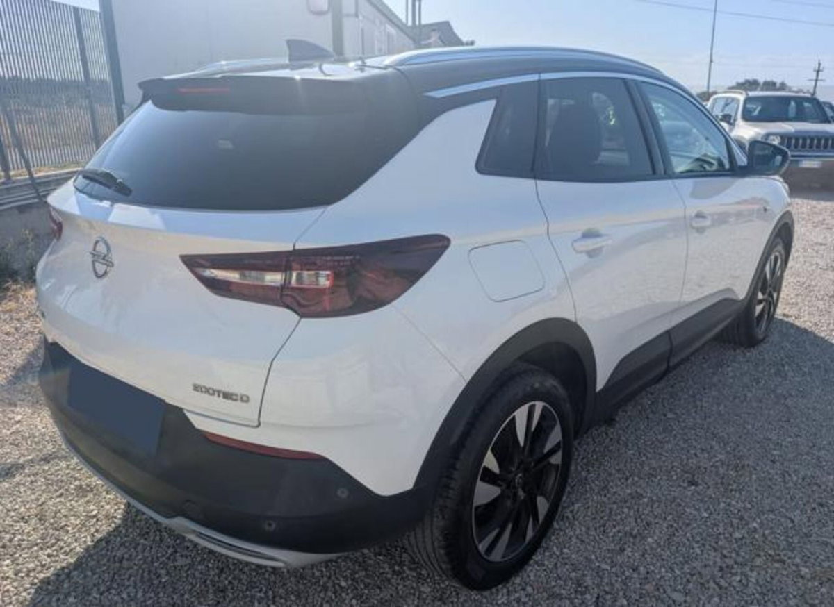 Opel Grandland X 1.5 diesel Ecotec Start&Stop Innovation (3)