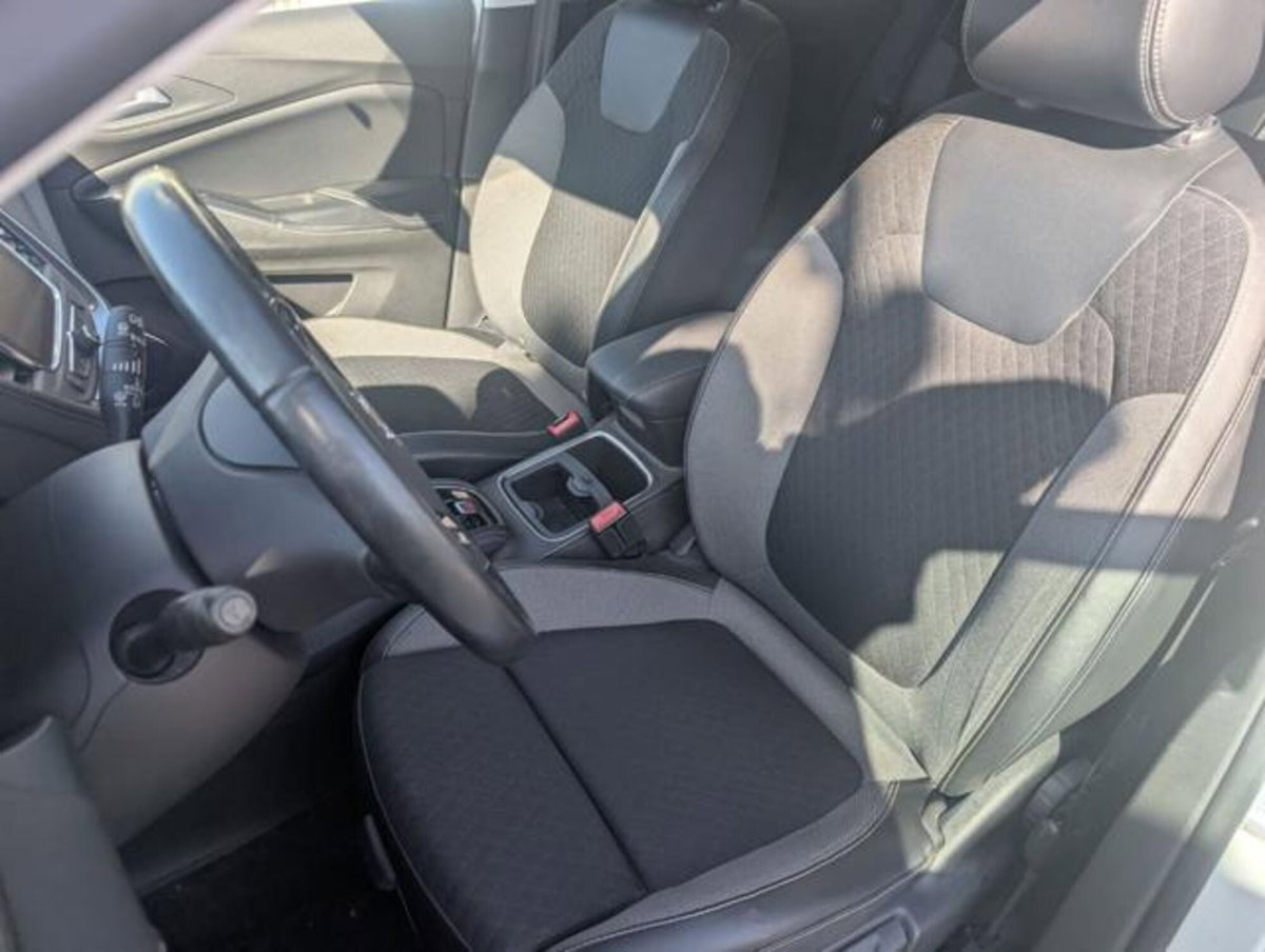 Opel Grandland X 1.5 diesel Ecotec Start&Stop Innovation (8)