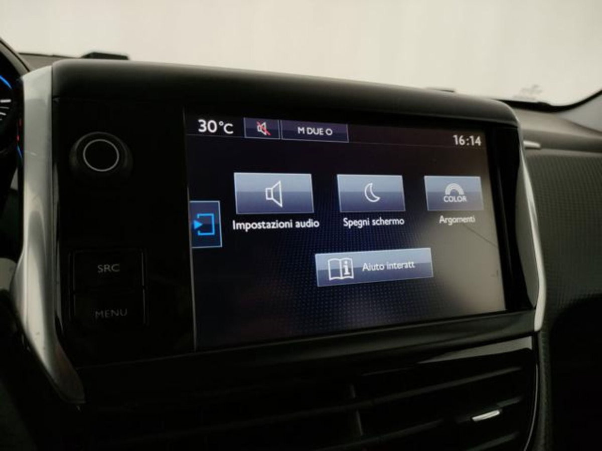 Peugeot 2008 VTi 82CV Allure (12)