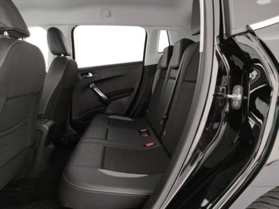 Peugeot 2008 VTi 82CV Allure (15)