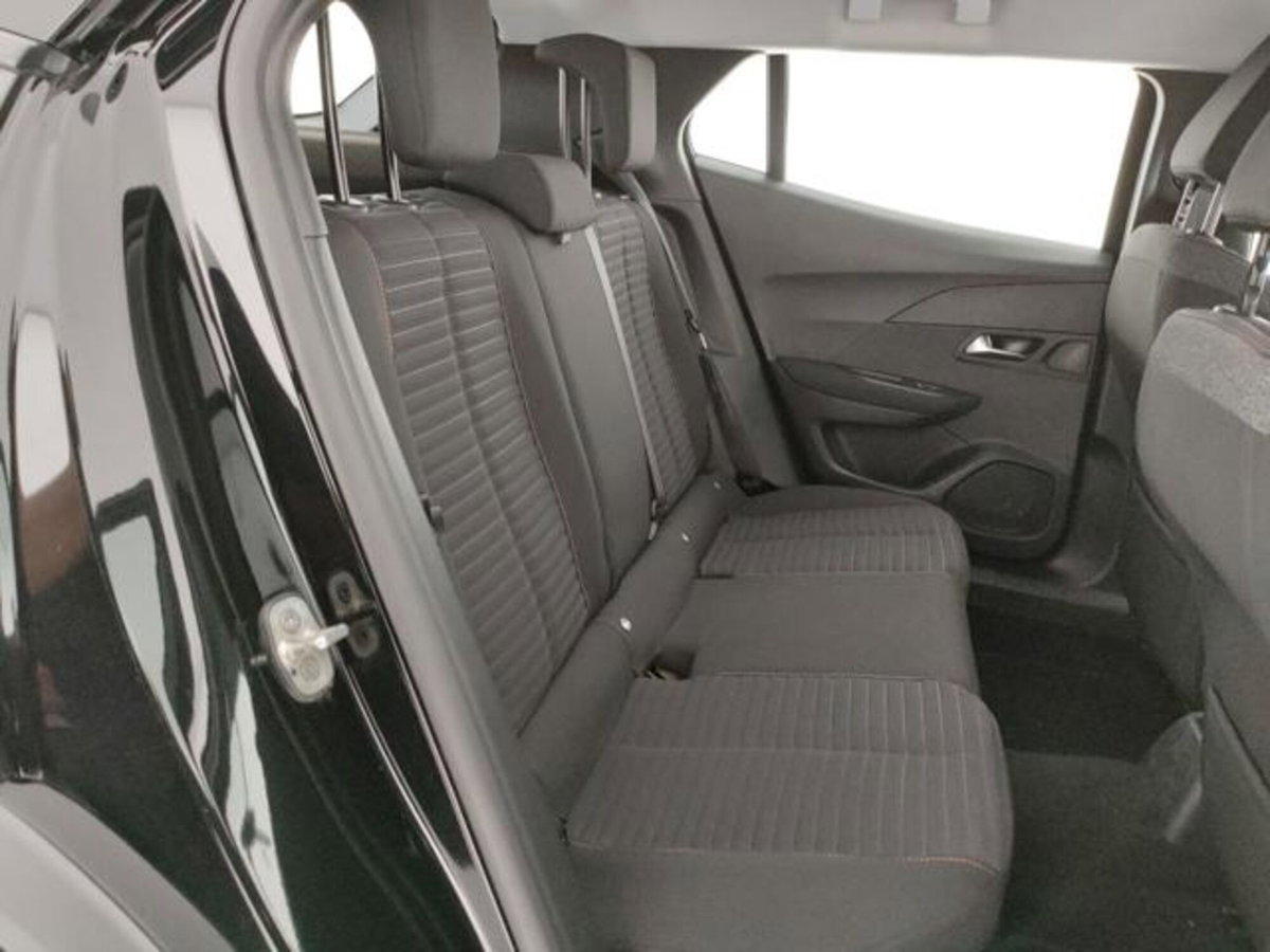 Peugeot 2008 BlueHDi 110 S&S Active Pack (19)
