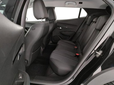 Peugeot 2008 BlueHDi 130 S&S EAT8 Allure Pack (19)