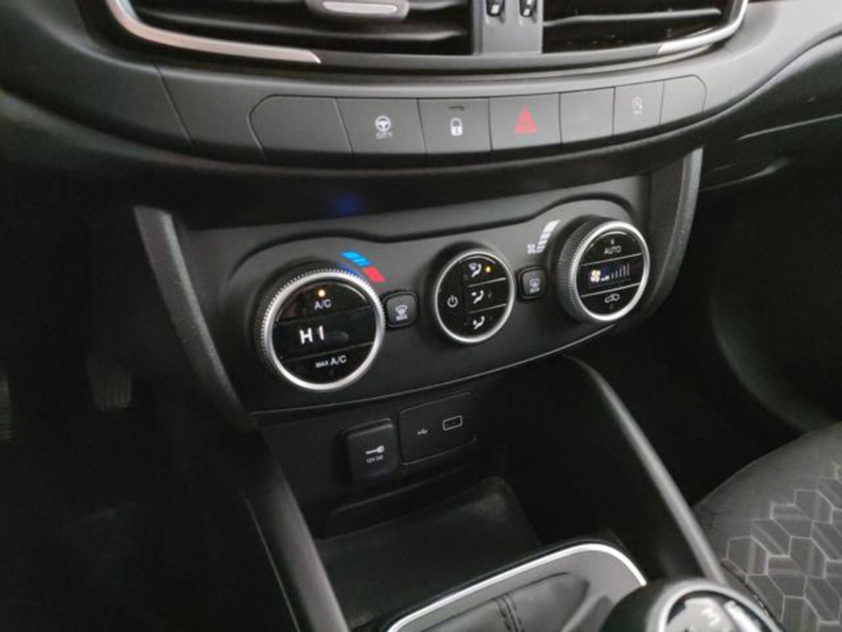 Fiat Tipo Tipo 5p 1.3 mjt Cross s&s 95cv (15)