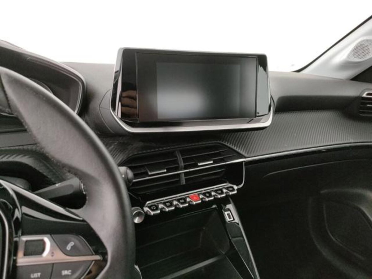 Peugeot 208 1.2 puretech Active s&s 75cv (10)