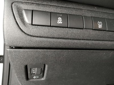 Peugeot 208 68 3 porte Active (11)