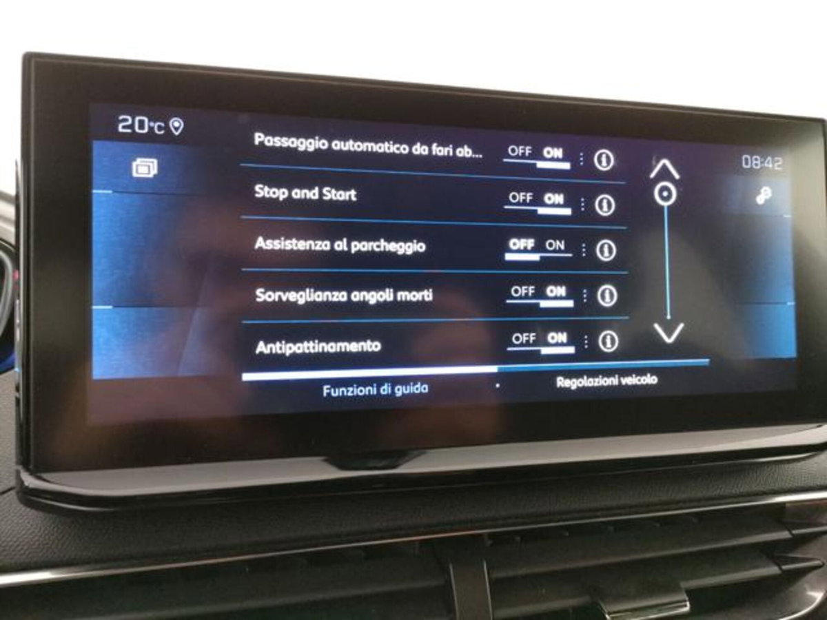 Peugeot 3008 BlueHDi 130 S&S EAT8 Allure Pack (13)
