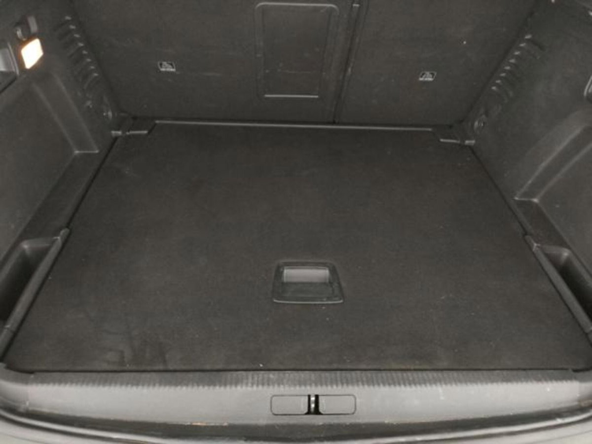 Peugeot 3008 BlueHDi 130 S&S EAT8 Allure Pack (17)