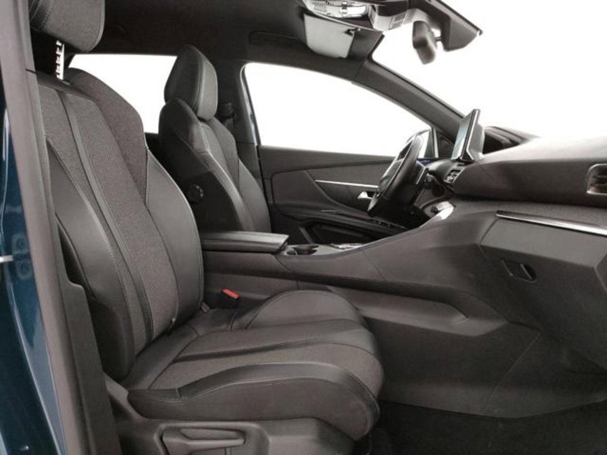 Peugeot 3008 BlueHDi 130 S&S EAT8 Allure Pack (7)