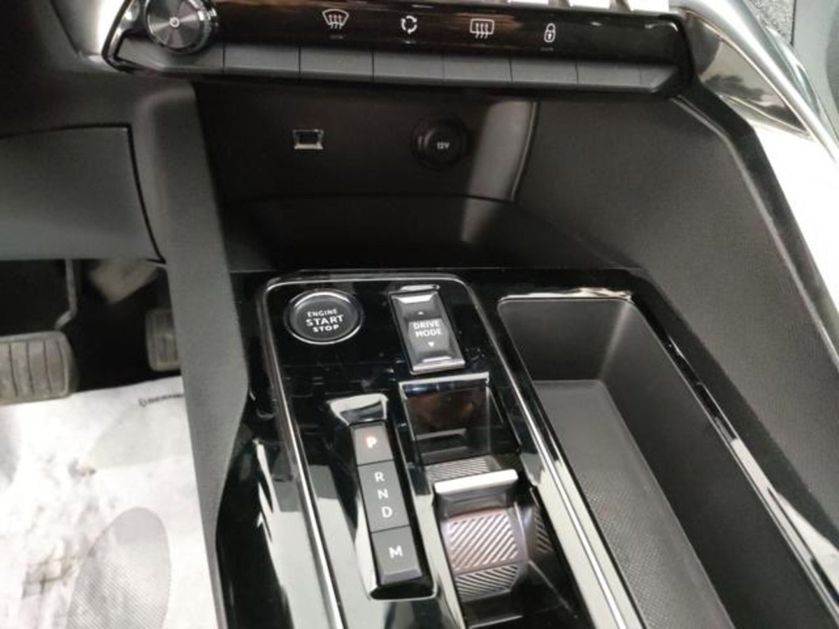 Peugeot 3008 BlueHDi 130 S&S EAT8 Allure Pack (9)